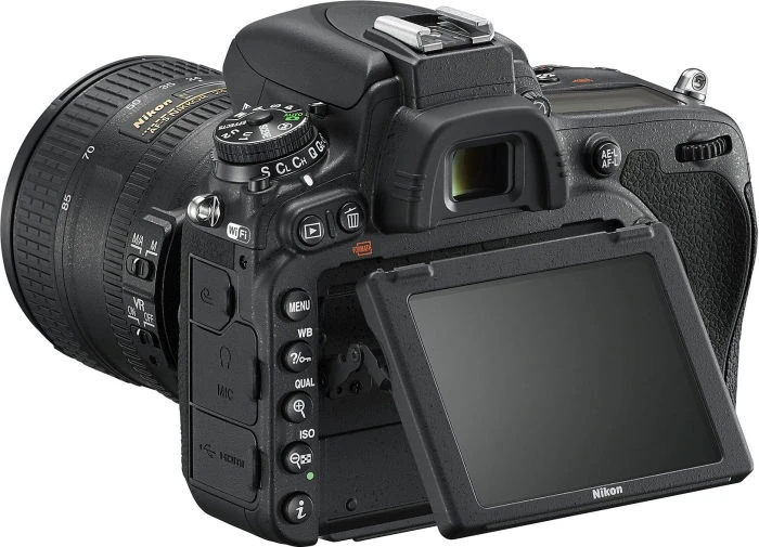 Nikon D750 mit Objektiv AF-S 24-85mm 3.5-4.5 G ED VR