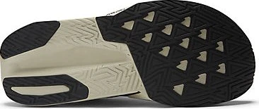 New Balance FuelCell Rebel v5 woodland/shipyard/silver metallic (Herren)