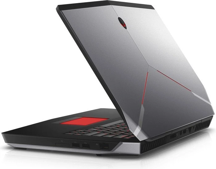 Dell Alienware 15, Core i7-4710HQ, 8GB RAM, 1TB HDD, Radeon R9 M295X, DE