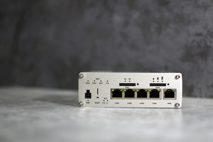 Teltonika RUTX14, LTE