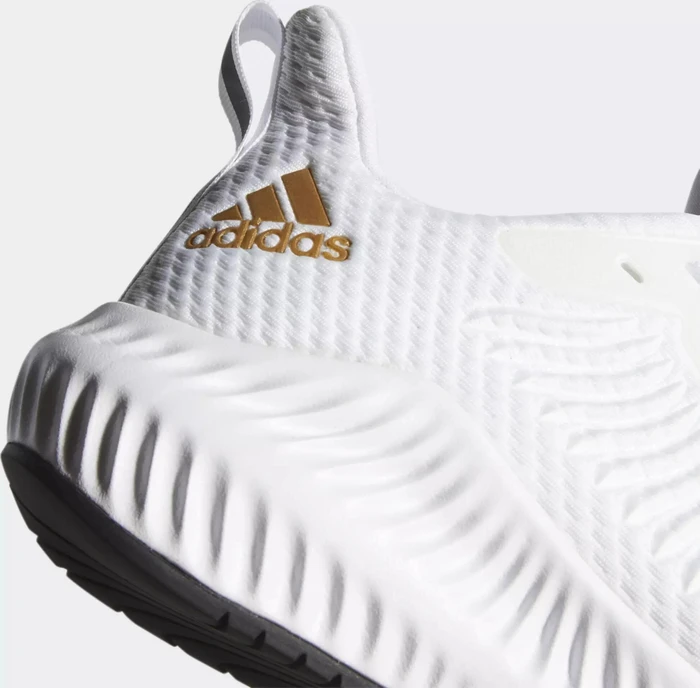 adidas Alphabounce+ cloud white/copper metallic/core black (Damen)