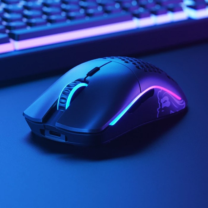 Glorious Model O- Wireless schwarz matt, USB