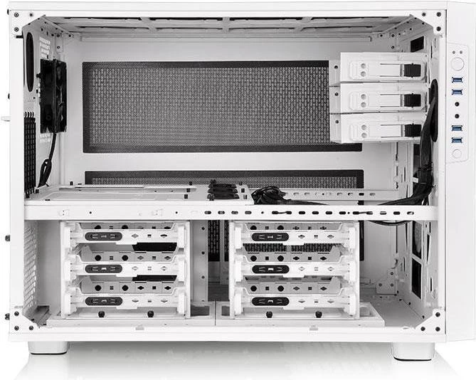 Thermaltake Core X9 Snow Edition weiß, Acrylfenster