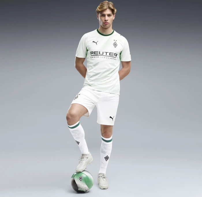 Puma Borussia Mönchengladbach 2026/2027 Heimshorts puma white/archive green (Herren)