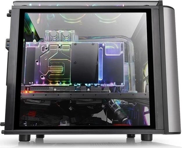 Thermaltake Level 20 VT, Glasfenster