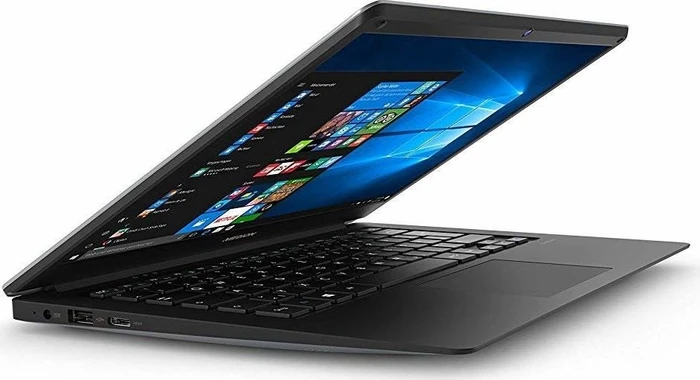 Medion Akoya E4241, Atom x5-Z8350, 4GB RAM, 64GB Flash, DE
