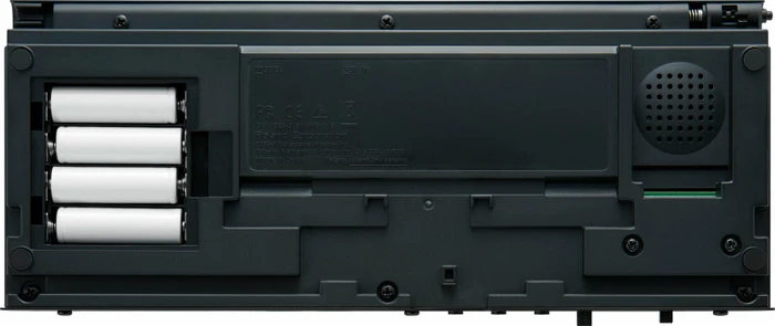 Roland JU-06A