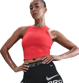 Nike Pro Hose kurz schwarz/weiß (Damen)