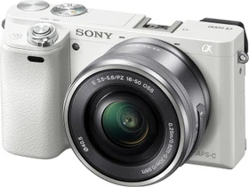 Sony Alpha 6000 weiß mit Objektiv E PZ 16-50mm 3.5-5.6 OSS