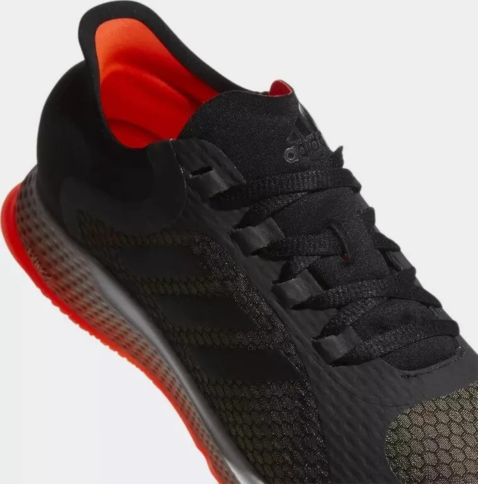 adidas Focusbreathein core black/solar red/crystal white (Damen)