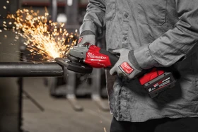 Milwaukee M18 FHSAG125XPDB2-802X Fuel Akku-Winkelschleifer inkl. Koffer + 2 Akkus 8.0Ah