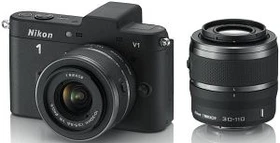 Nikon 1 V1 schwarz mit Objektiv 1 NIKKOR 10-30mm 3.5-5.6 VR und 1 NIKKOR 30-110mm 3.8-5.6 VR