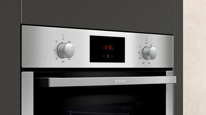 Neff N30 BMK1101C Backofen (B1CCC0AN0 + Z12TF16X0)