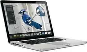 Apple MacBook Pro 15.4", silber, Core 2 Duo T9400, 4GB RAM, 128GB SSD, GeForce 9600M GT, UK [Late 2008]