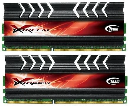 TeamGroup Xtreem UDIMM 8GB Kit, DDR3-2400, CL11-11-11-28