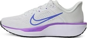 Nike Quest 6 white/black/bright violet/sapphire (Damen)