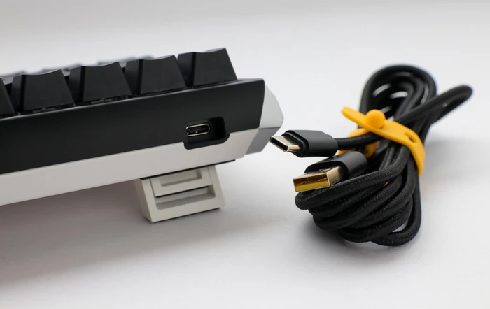 Ducky One 3 SF PBT, LEDs RGB, Classic Black, MX RGB BLUE, USB, US