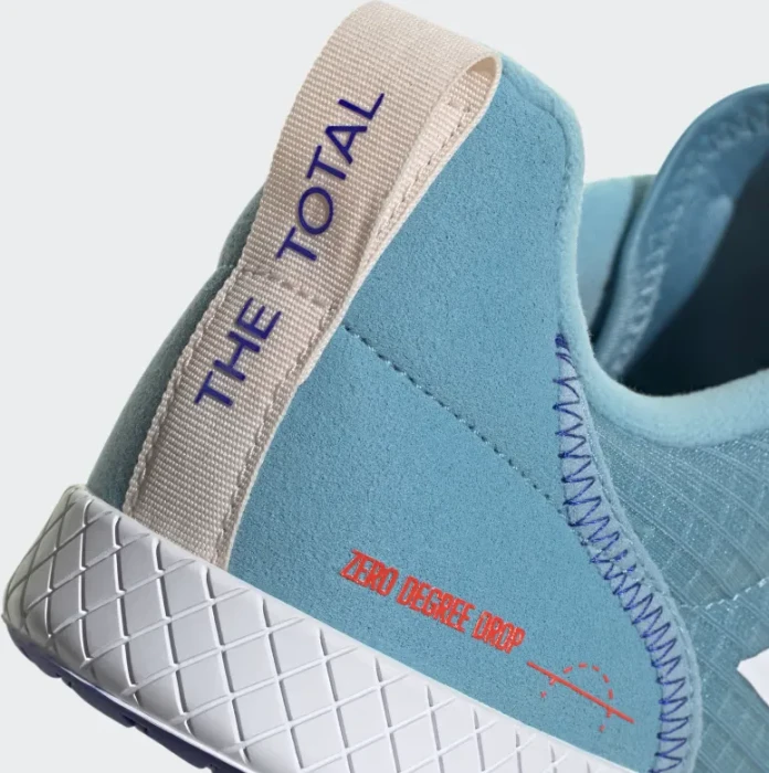 adidas The Total preloved blue/cloud white/lucid blue (Herren)