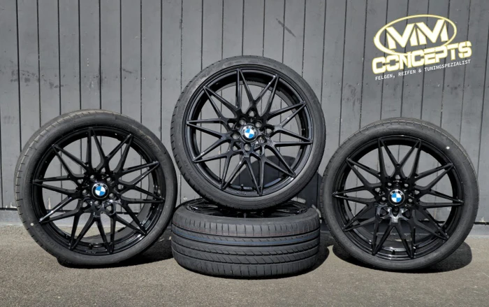 Axxion Competition AX9 8.5x19 5/112 ET25 (verschiedene Farben)
