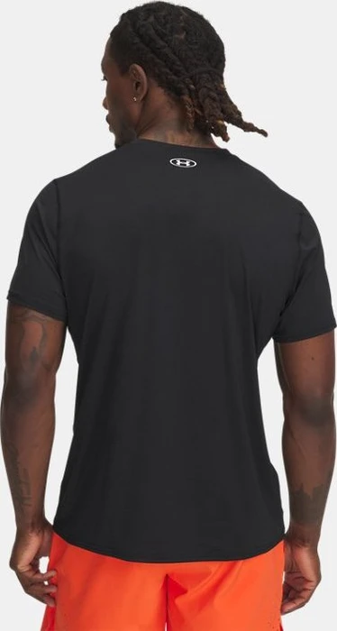 Under Armour HeatGear Fitted Funktionsshirt kurzarm schwarz/weiß (Herren)