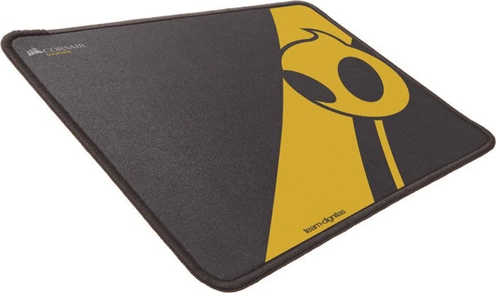 Corsair MM300 Anti-Fray Cloth Mouse Mat - Dignitas eSports Edition