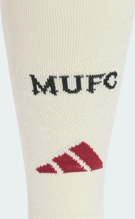 adidas Manchester United Authentic 2026/2027 Ausweichstutzen ivory