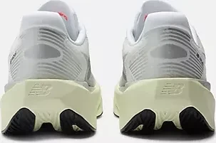 New Balance FuelCell Rebel v5 raincloud/white/mineral (Damen)