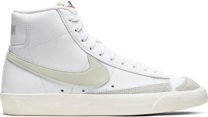 Nike Blazer Mid '77 white/sail/light bone (Damen)