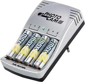 Ansmann PhotoCam III inkl. 4x maxE Mignon AA NiMH Akkus 2100mAh