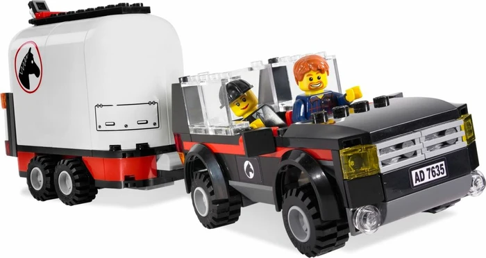 LEGO City Bauernhof - Pferdetransporter (7635) – Bild 2 von 3