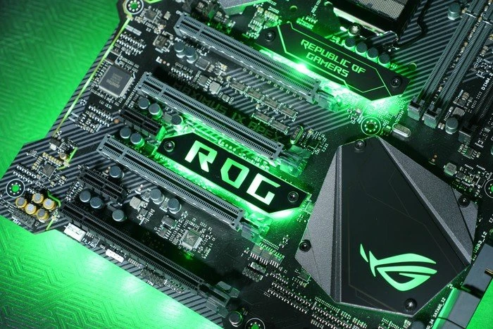 ASUS ROG Maximus IX Apex (Intel 1151)