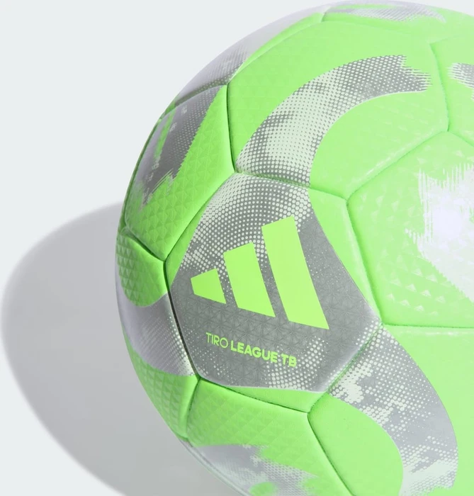 adidas Tiro League Thermally Bonded Fußball solar green/silver metallic/white
