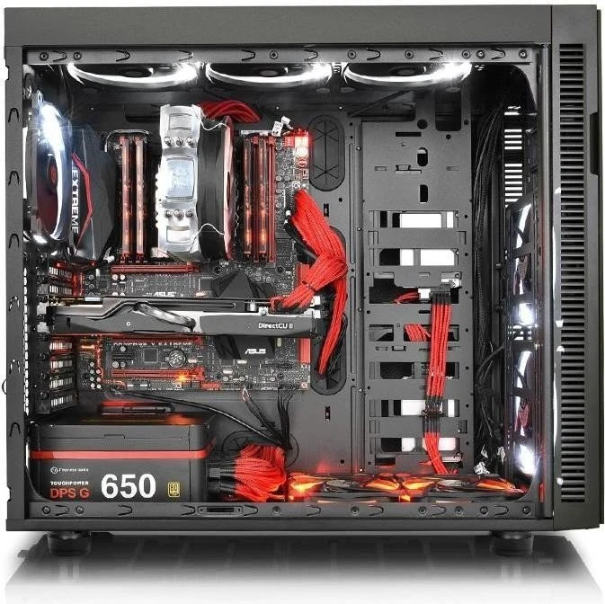 Thermaltake Suppressor F51, Acrylfenster, schallgedämmt