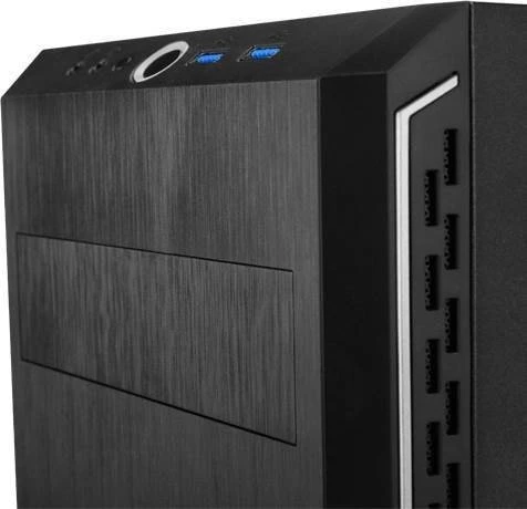 Antec P7 Silent, schallgedämmt