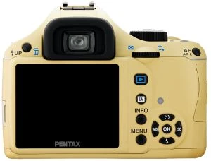 Pentax K-x beige mit Objektiv smc DA L 18-55mm 3.5-5.6 AL