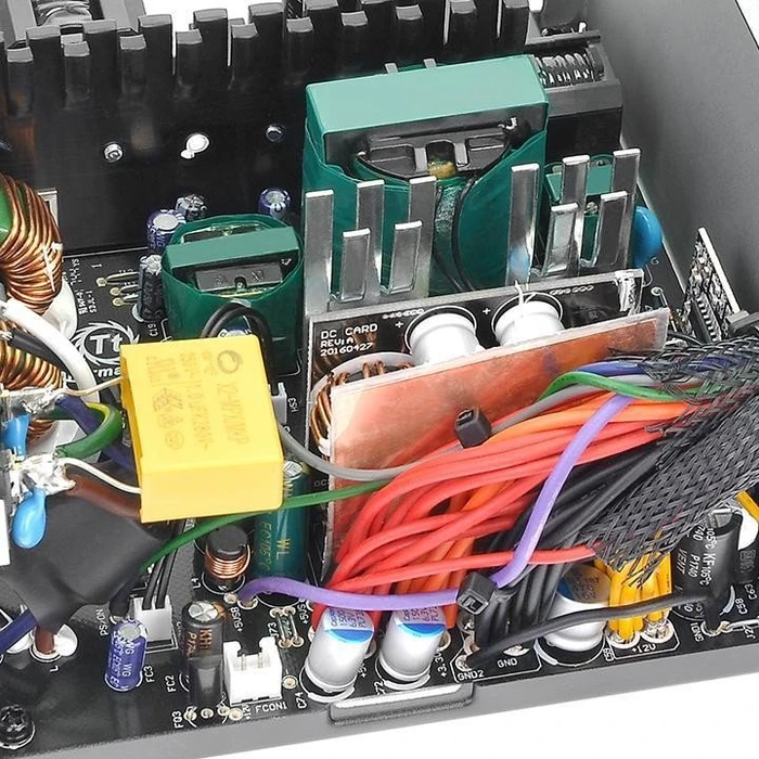 Thermaltake ToughPower GX1 600W, ATX 2.4