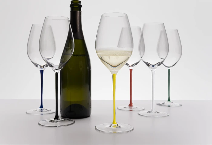 Riedel Fatto A Mano Champagner Weinglas schwarz