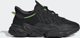 adidas OZWEEGO core black/solar green (Junior)