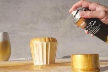 Kreul Sprühfarbe Blattmetall-Effekt, gold, 400ml (994400) – Bild 4 von 4