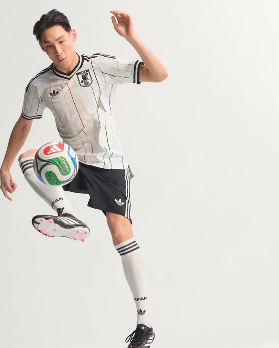adidas FIFA WM 2026 Authentic Japan Auswärtstrikot kurzarm off white/black (Herren)