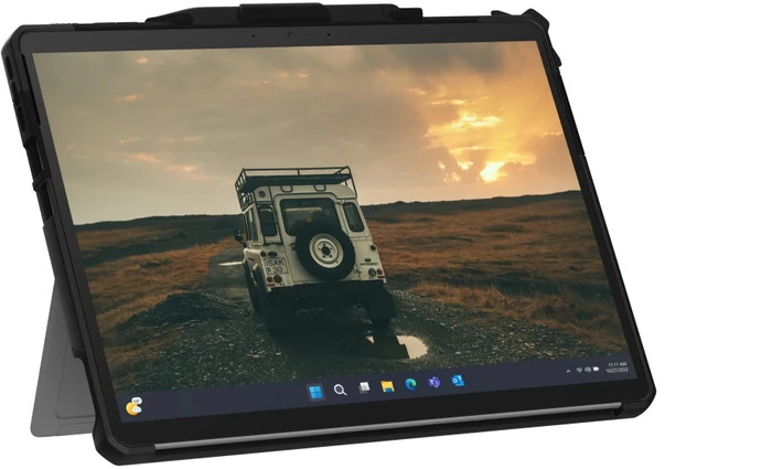 UAG Scout Series Microsoft Surface Pro 9 Case, schwarz