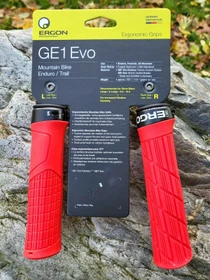 Ergon GE1 Evo Griffe rot