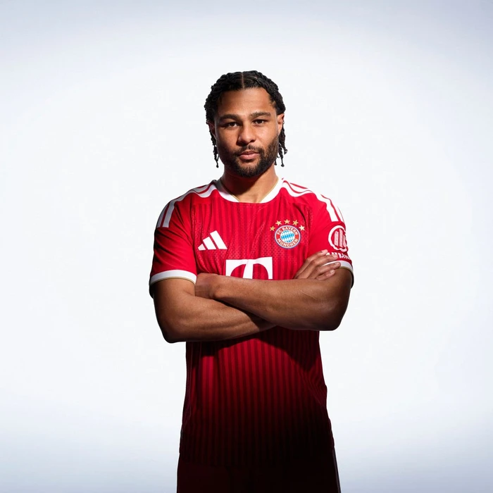 adidas FC Bayern München Authentic 2026/2027 Heimtrikot kurzarm (Herren)
