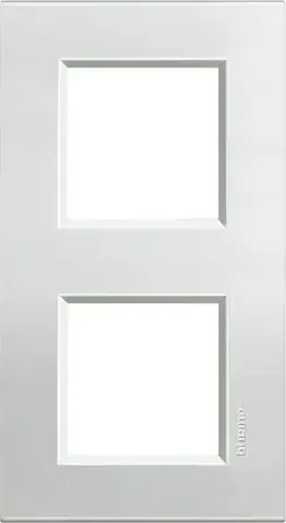 Bticino Livinglight Abdeckrahmen 2-fach, silber