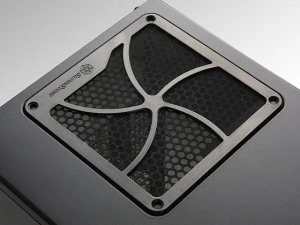 SilverStone Temjin Evolution TJ08-E, schwarz