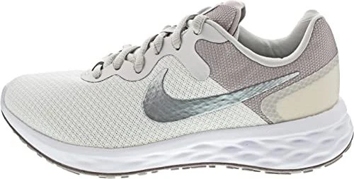 Nike Revolution 6 Next Nature Premium weiß/photon dust/amethyst ash/ocean cube (Damen)