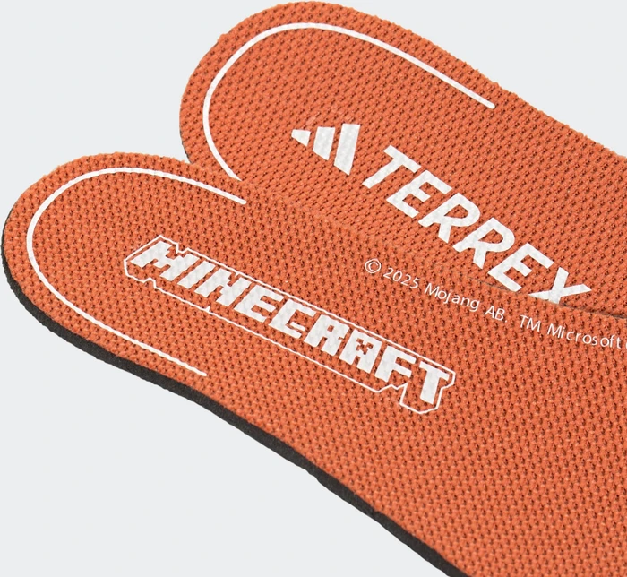 adidas Terrex AX4R cardboard/cloud white/semi impact orange (Junior)