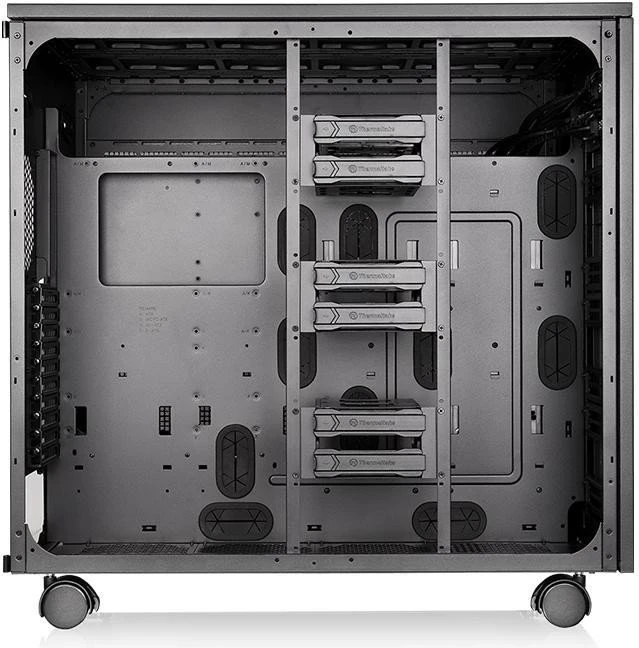 Thermaltake Core W200, Acrylfenster
