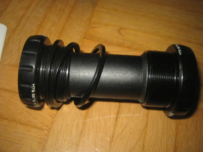 Rotor BB1 MTB Keramik 73mm BSA Innenlager schwarz