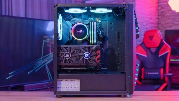 AeroCool Cronus, Glasfenster